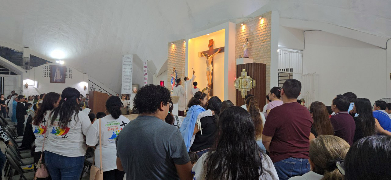 Santa María Goretti celebra el Día de Todos los Santos con fe y alegría